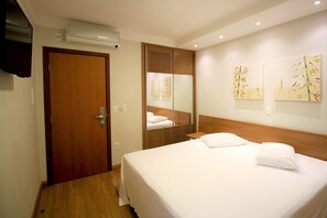 Habitació doble o amb dos llits individuals superior | Minibar i wifi gratuïta 