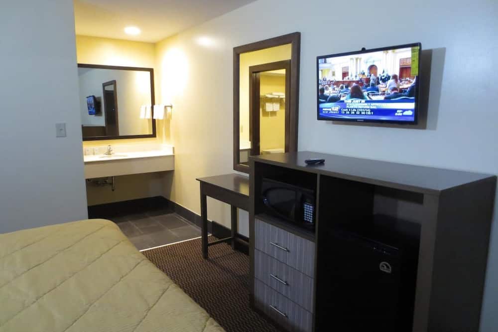 Brick Motor Inn