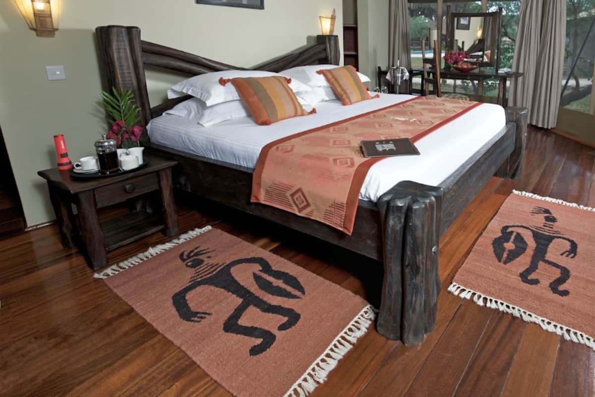 In-room safe, desk, blackout curtains, free WiFi