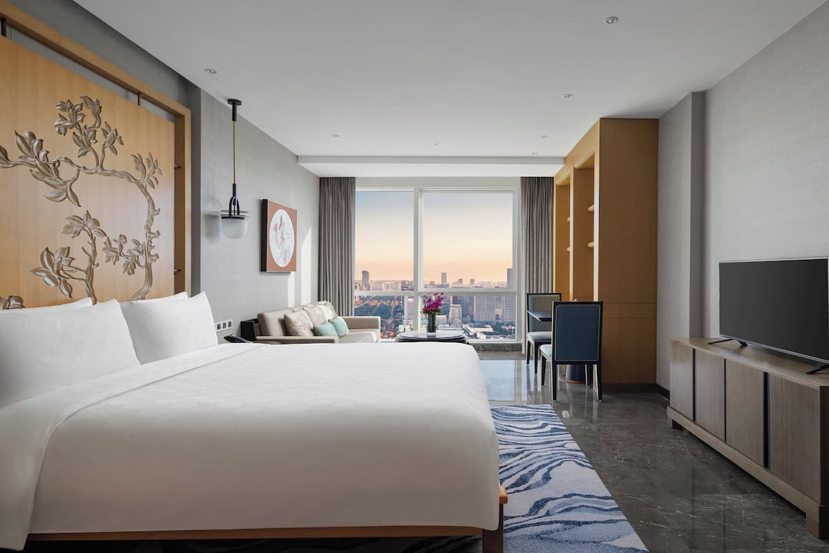 Minibar, in-room safe, desk, blackout drapes