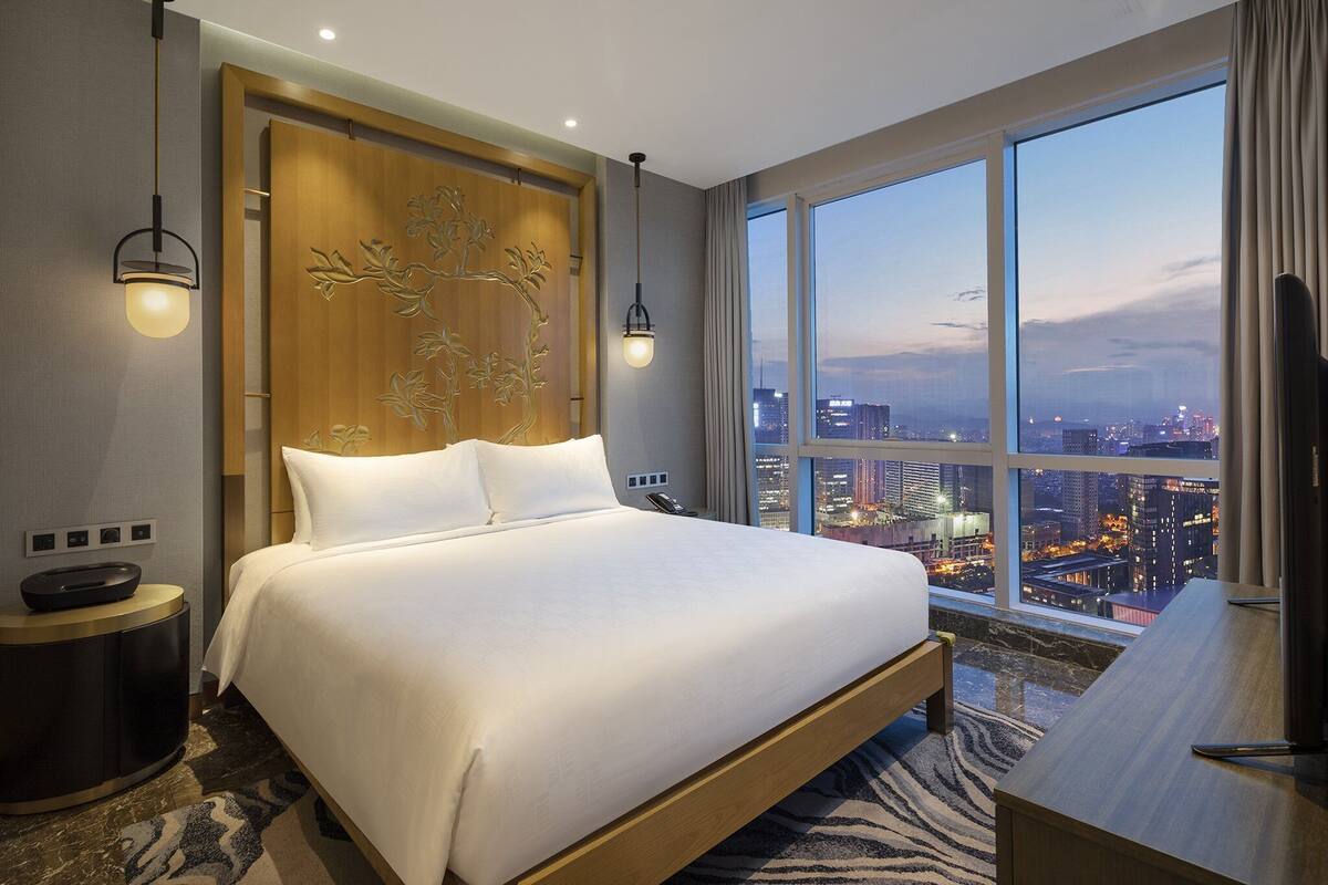 1 King 1 Single Premium With Kitchen | View from room
