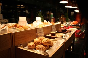 Päivittäinen buffetaamiainen (198 CNY per henkilö)