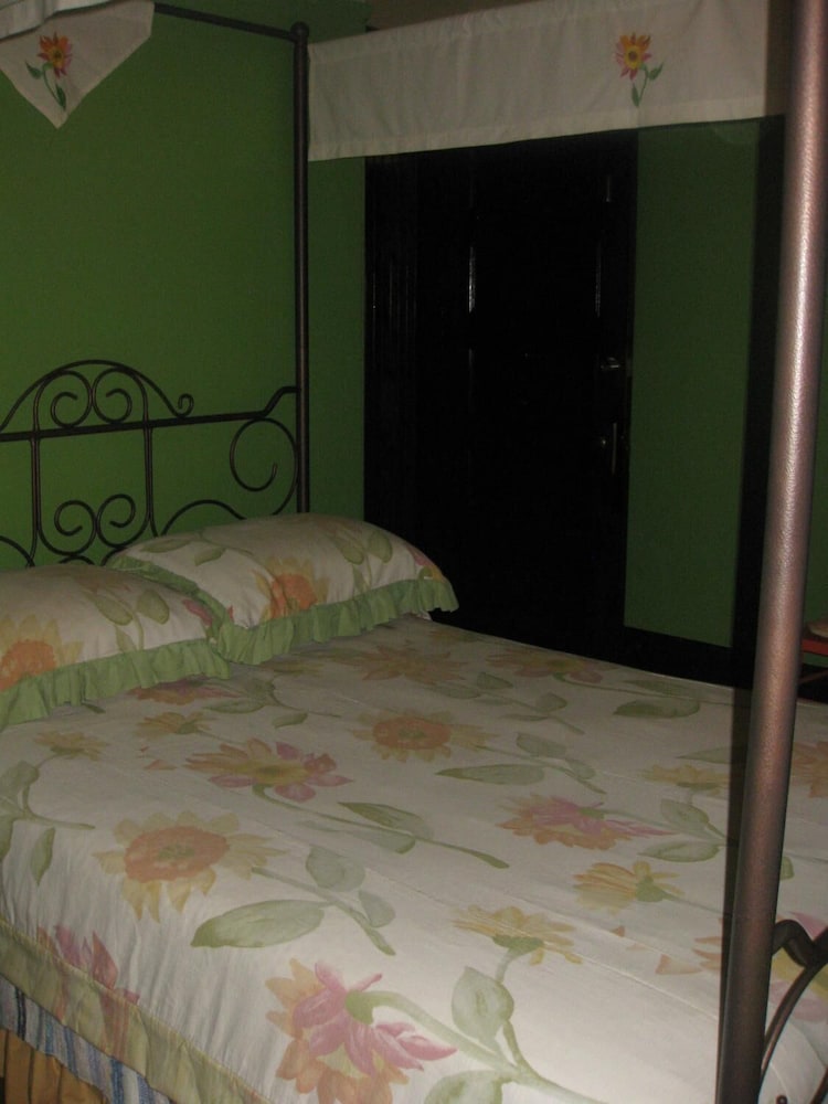 Maison McKenzie House by null