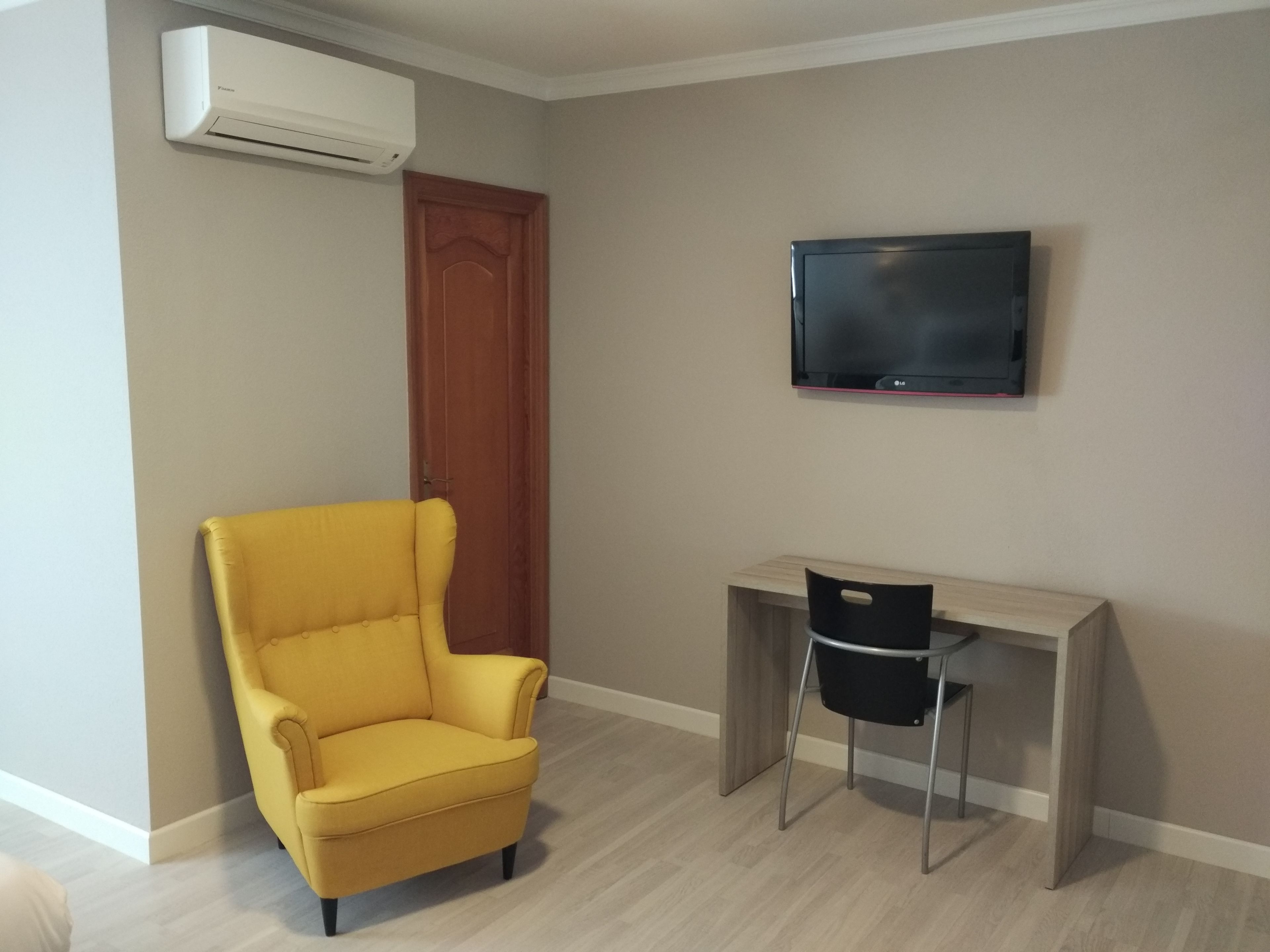 family room | room amenity