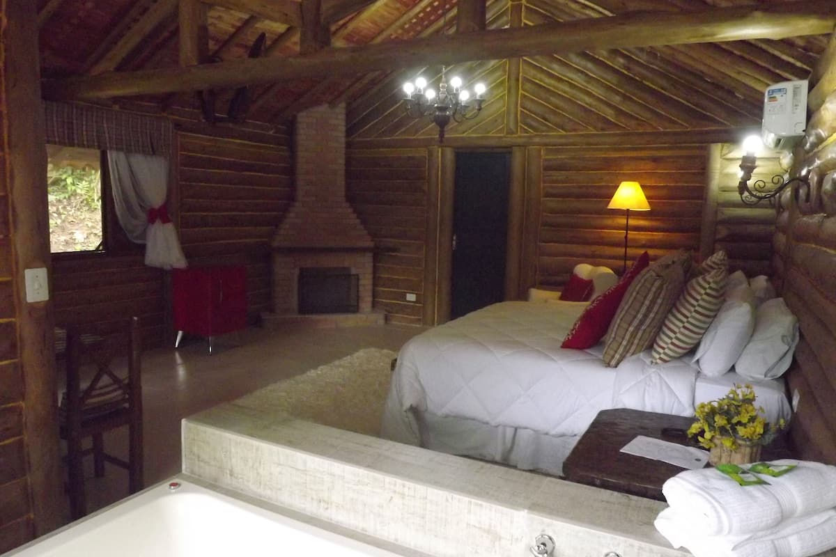 bungalow | 1 bedroom, blackout curtains, bed sheets