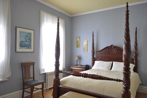 Herbergi - 1 meðalstórt tvíbreitt rúm - einkabaðherbergi | Straujárn/strauborð, ókeypis þráðlaus nettenging, rúmföt