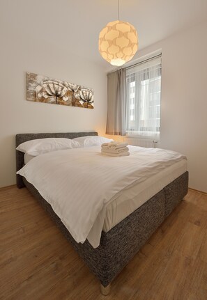 Hypo-allergenic bedding, individually decorated, individually furnished - Charming & Cozy Ambiente Apartments (Bratislava)