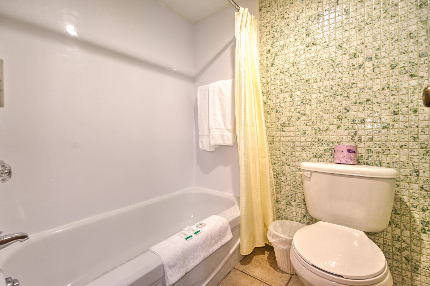 Shower kamar mandi
