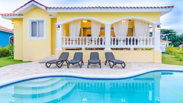 Two Bedroom Villa | Terrace/patio