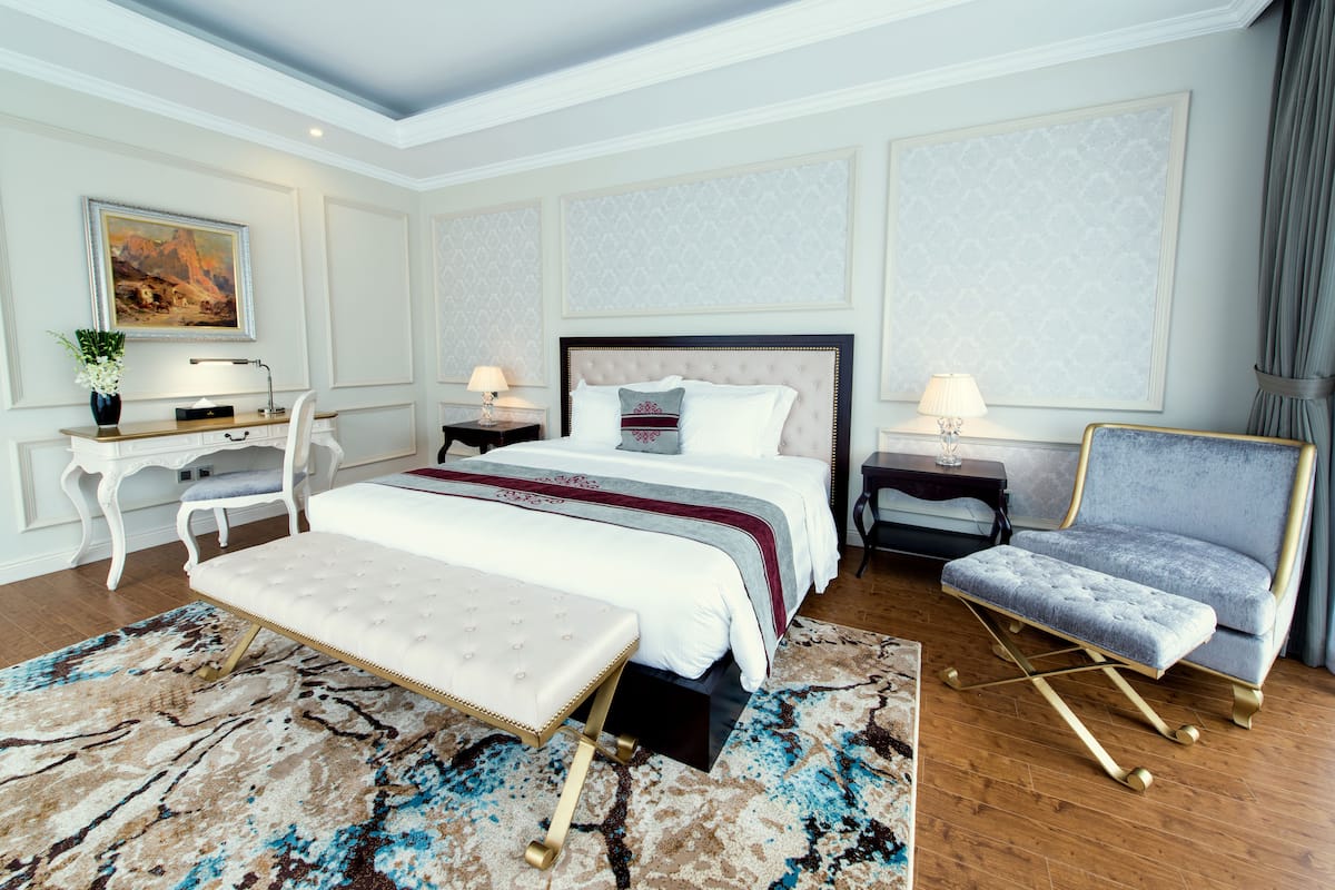 Minibar, in-room safe, desk, blackout drapes