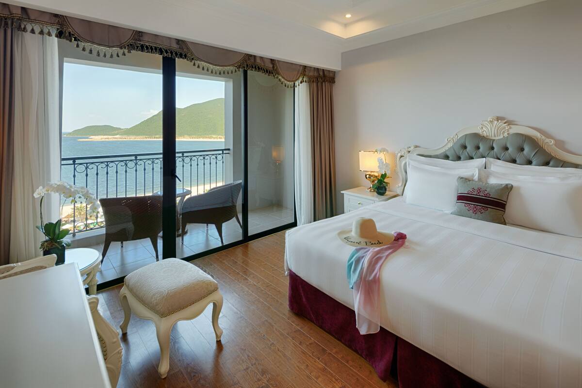 Beach/ocean view