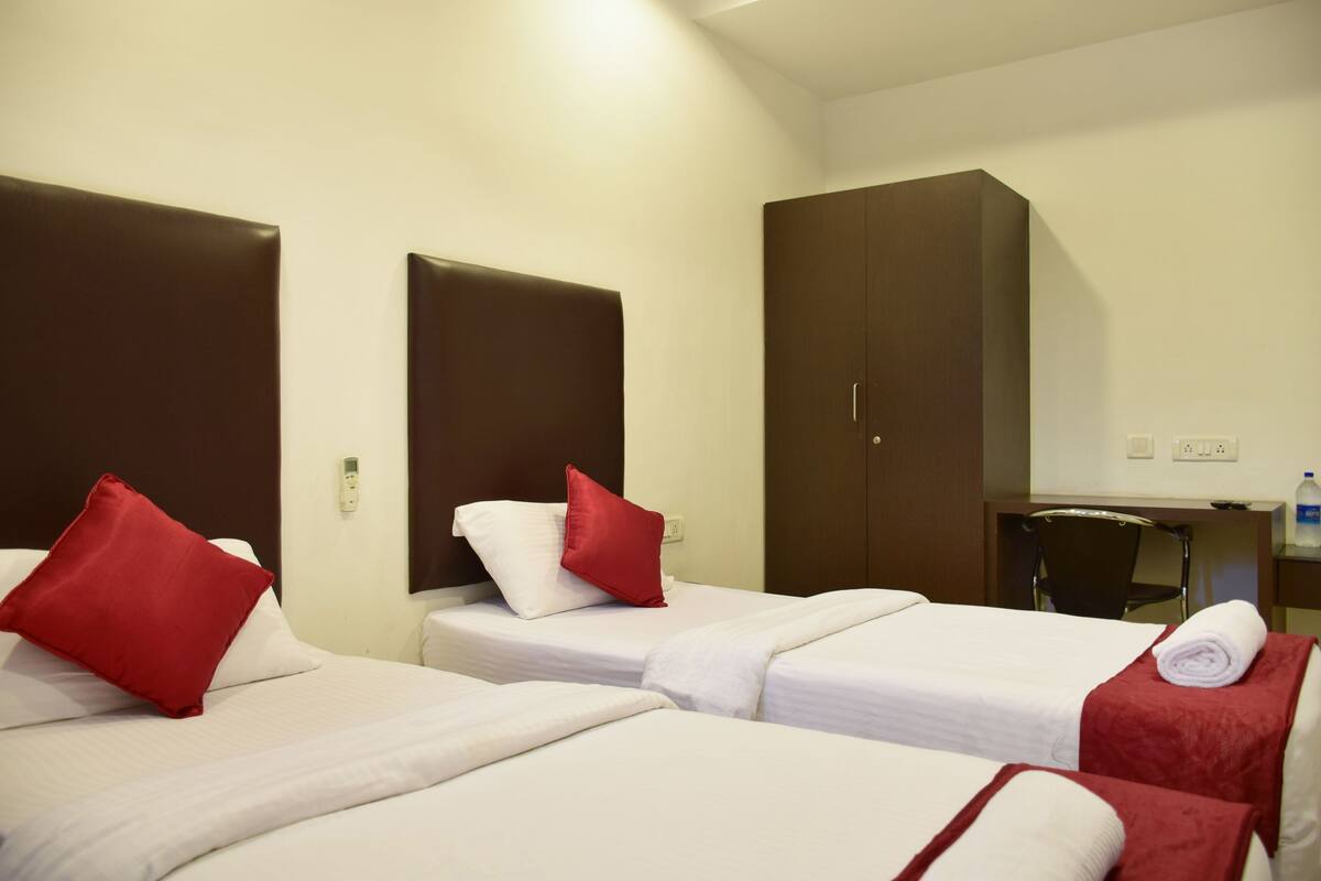 Standard Double or Twin Room, 1 Double Bed | Desk, rollaway beds, free WiFi