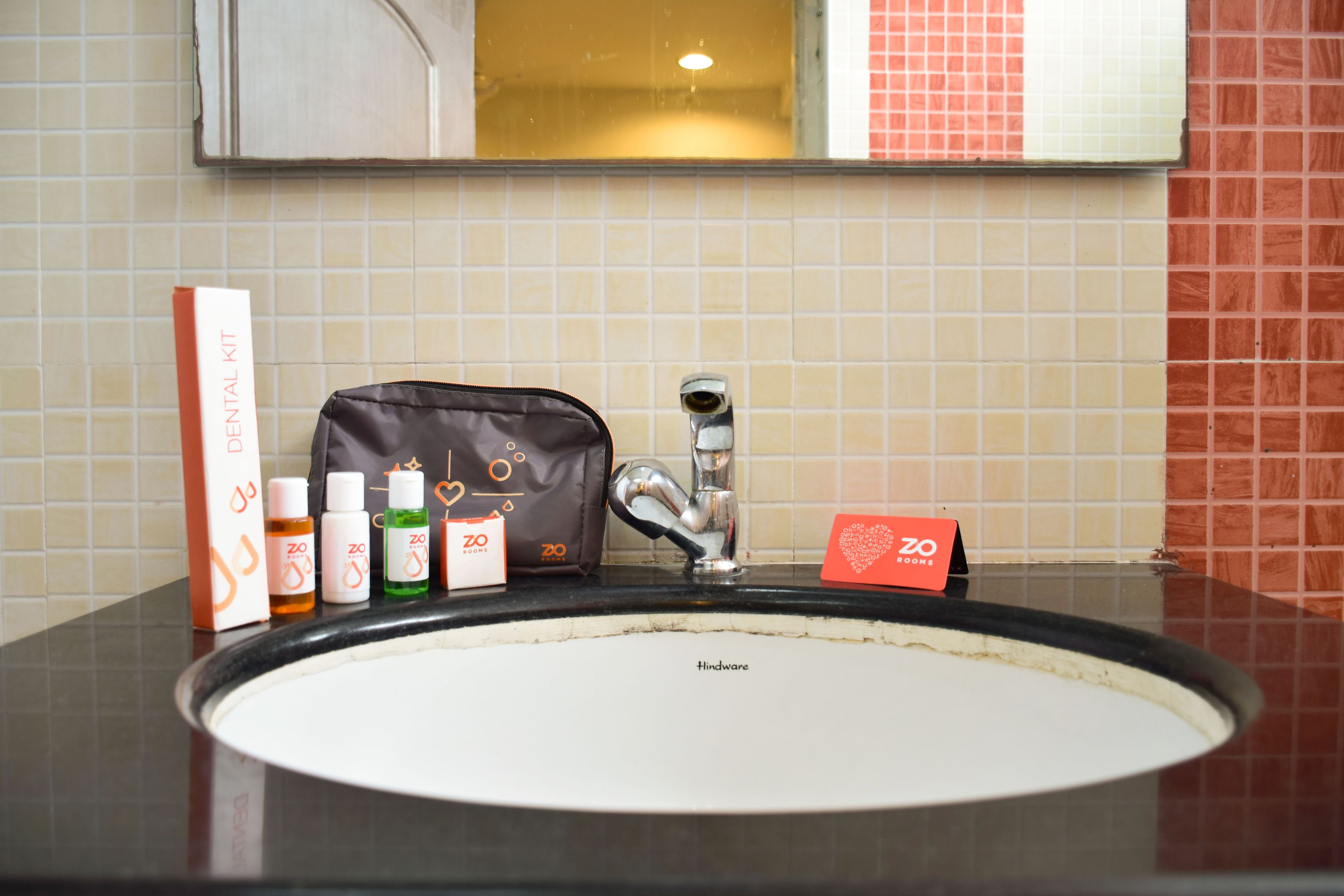 standard double or twin room, 1 double bed | bathroom | shower, free toiletries