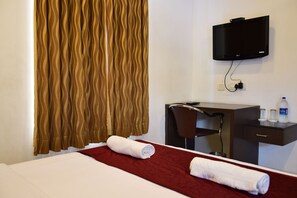 Standard Double or Twin Room, 1 Double Bed | Desk, rollaway beds, free WiFi