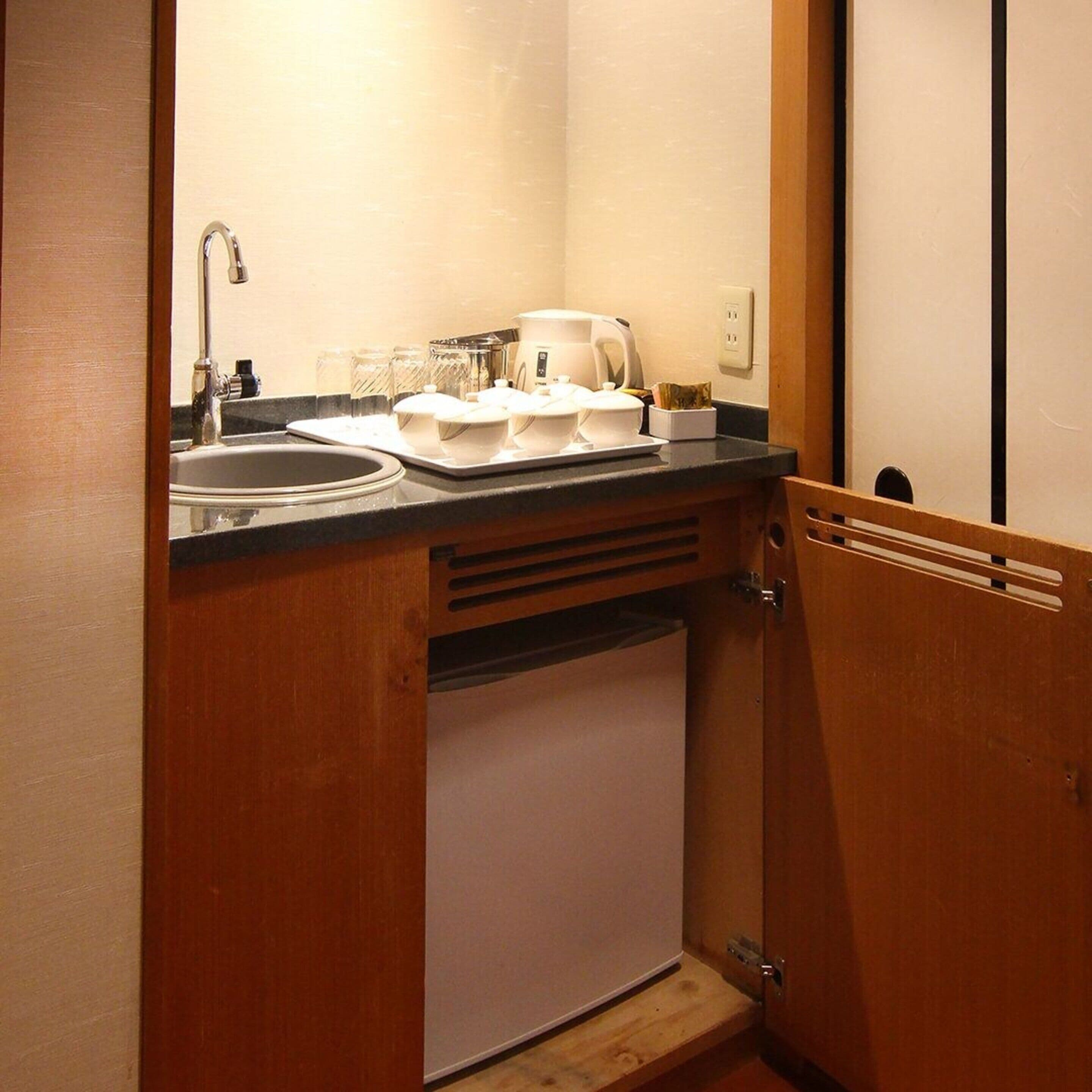 japanese suite a, smoking | premium bedding, in-room safe, desk, blackout curtains
