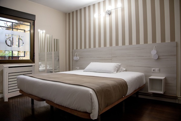 Double or Twin Room | Desk, blackout drapes, iron/ironing board (on request), WiFi (free)