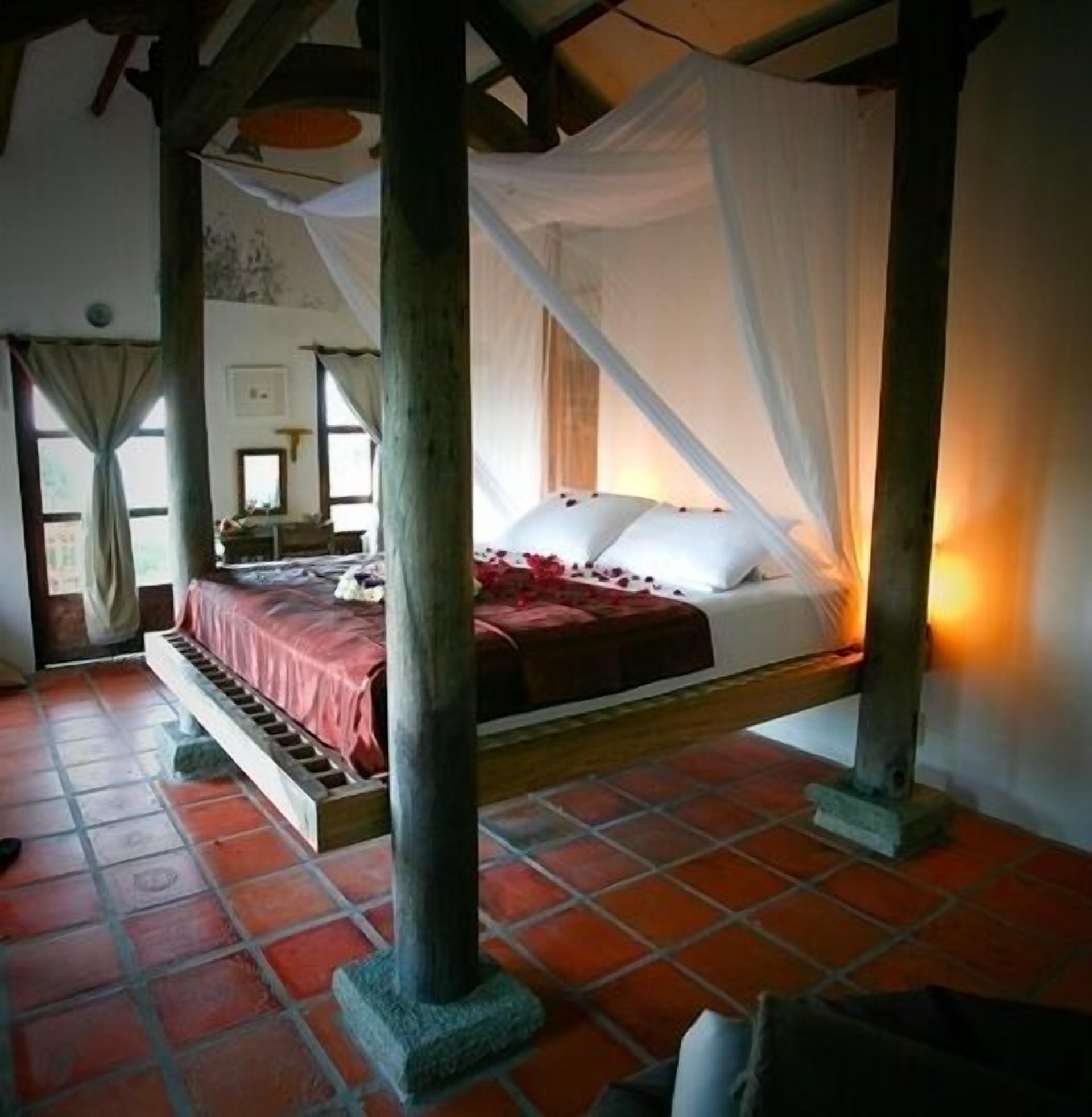 Villa, vue mer | Minibar, coffres-forts dans les chambres, bureau, lits bébé (gratuits)