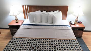 Standard Room, 1 Bedroom | Desk, iron/ironing board, free cots/infant beds, rollaway beds