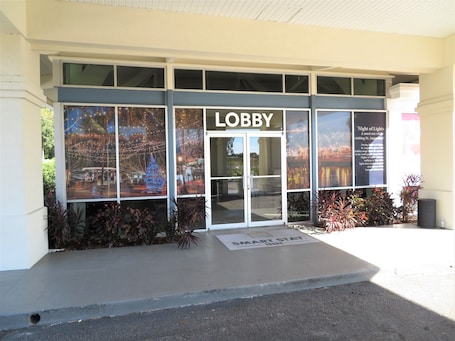 Lobby. The Smart Stay Inn