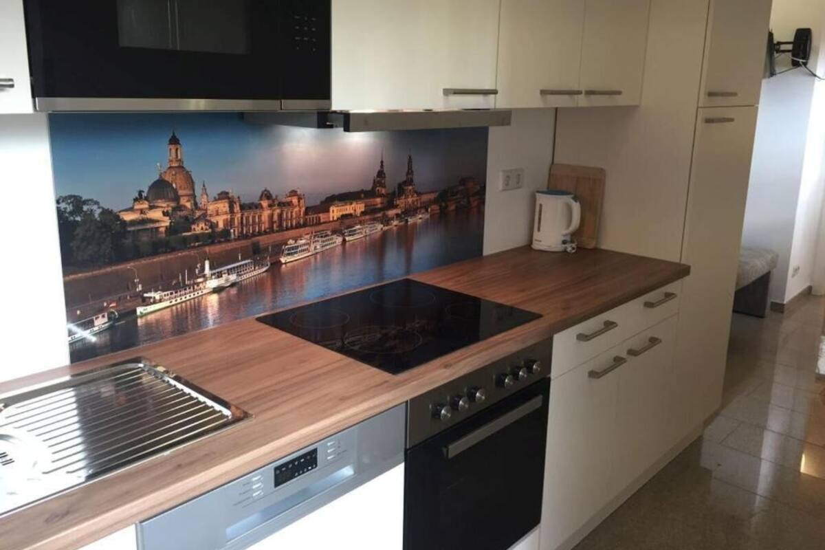 Comfort Condo, 3 Bedrooms, Kitchen (Wohnung 1) | Private kitchen | Coffee/tea maker, full-size fridge, microwave, stovetop