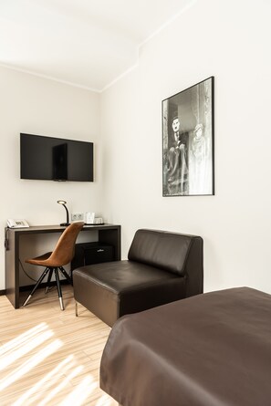 ダブルルーム | リビング エリア | 薄型テレビ