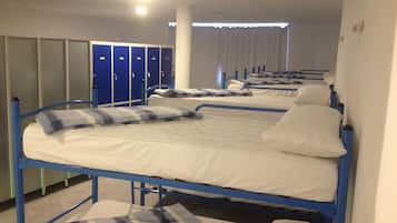 Chambres insonorisées, fer et planche à repasser