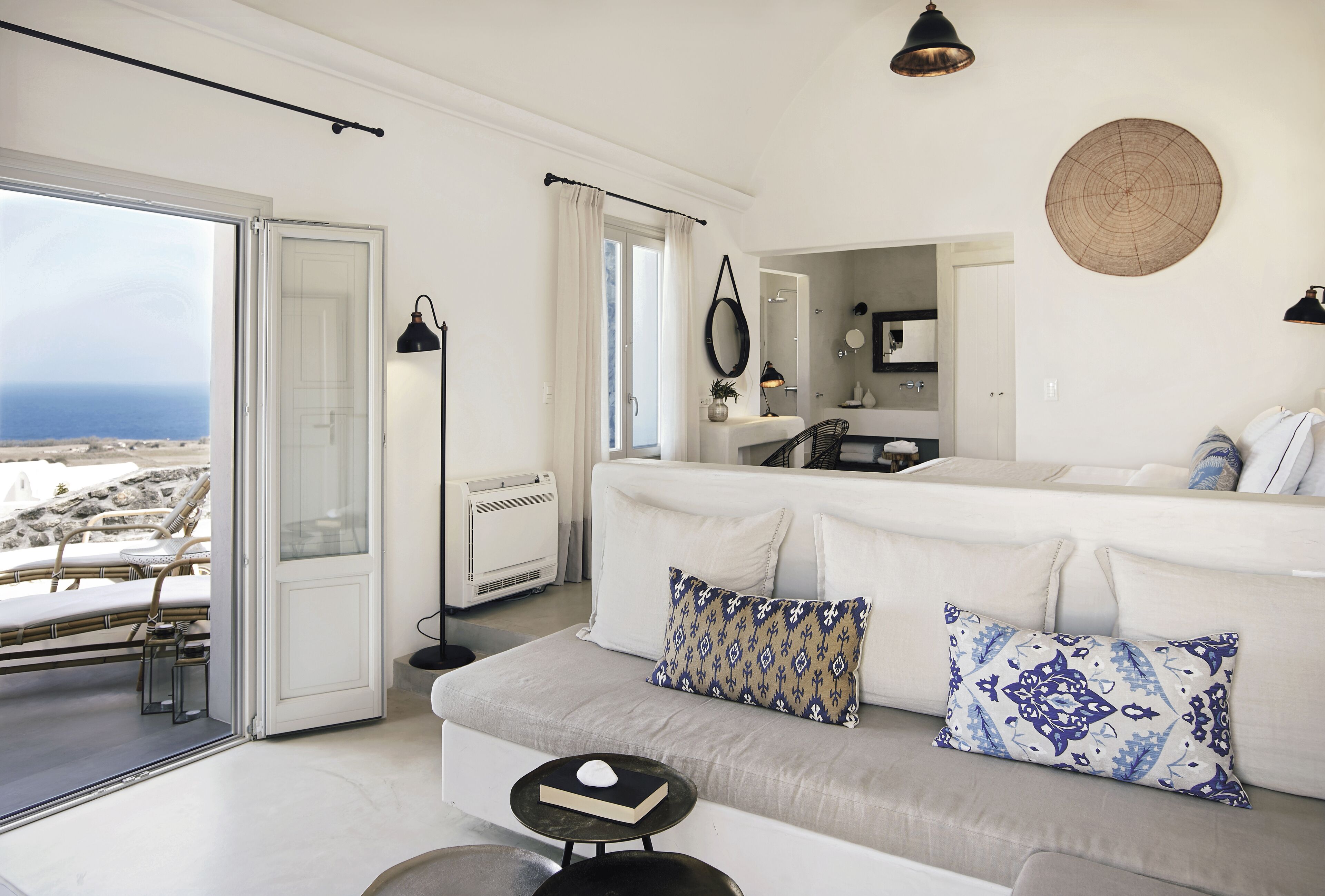 Inside Santo Pure Oia Suites & Villas Santorini (image 6)