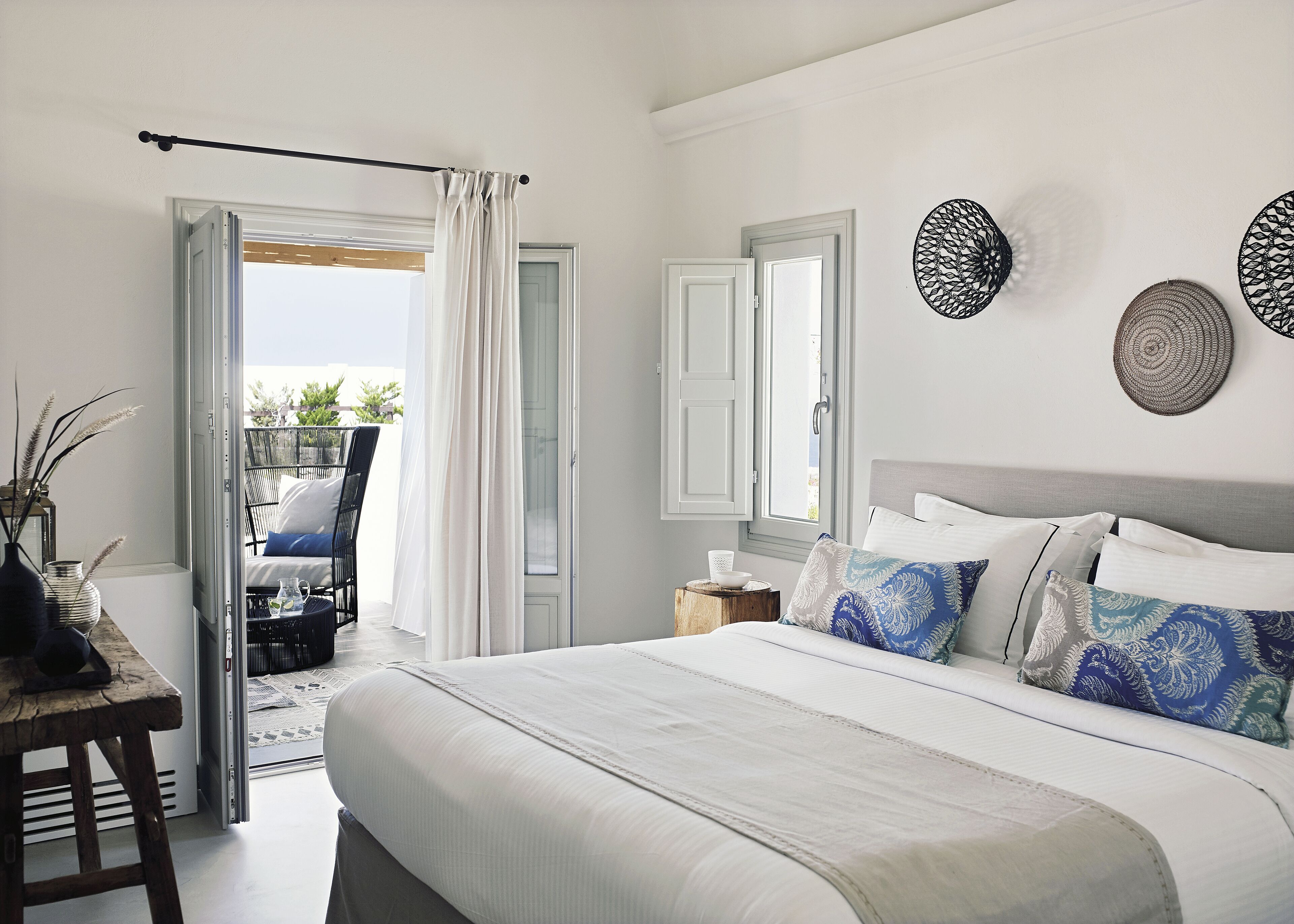 Santo Pure Oia Suites & Villas Santorini interior view 2