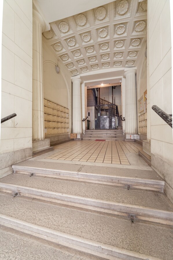 Lobby - Tatra 4 Studios (Budapest)