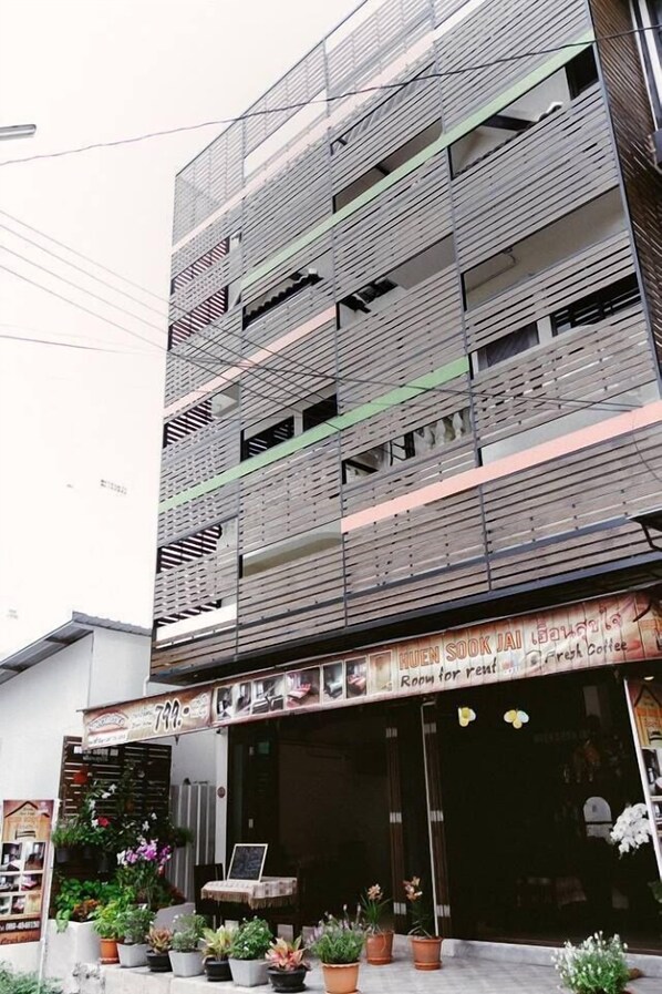 บริเวณภายนอก