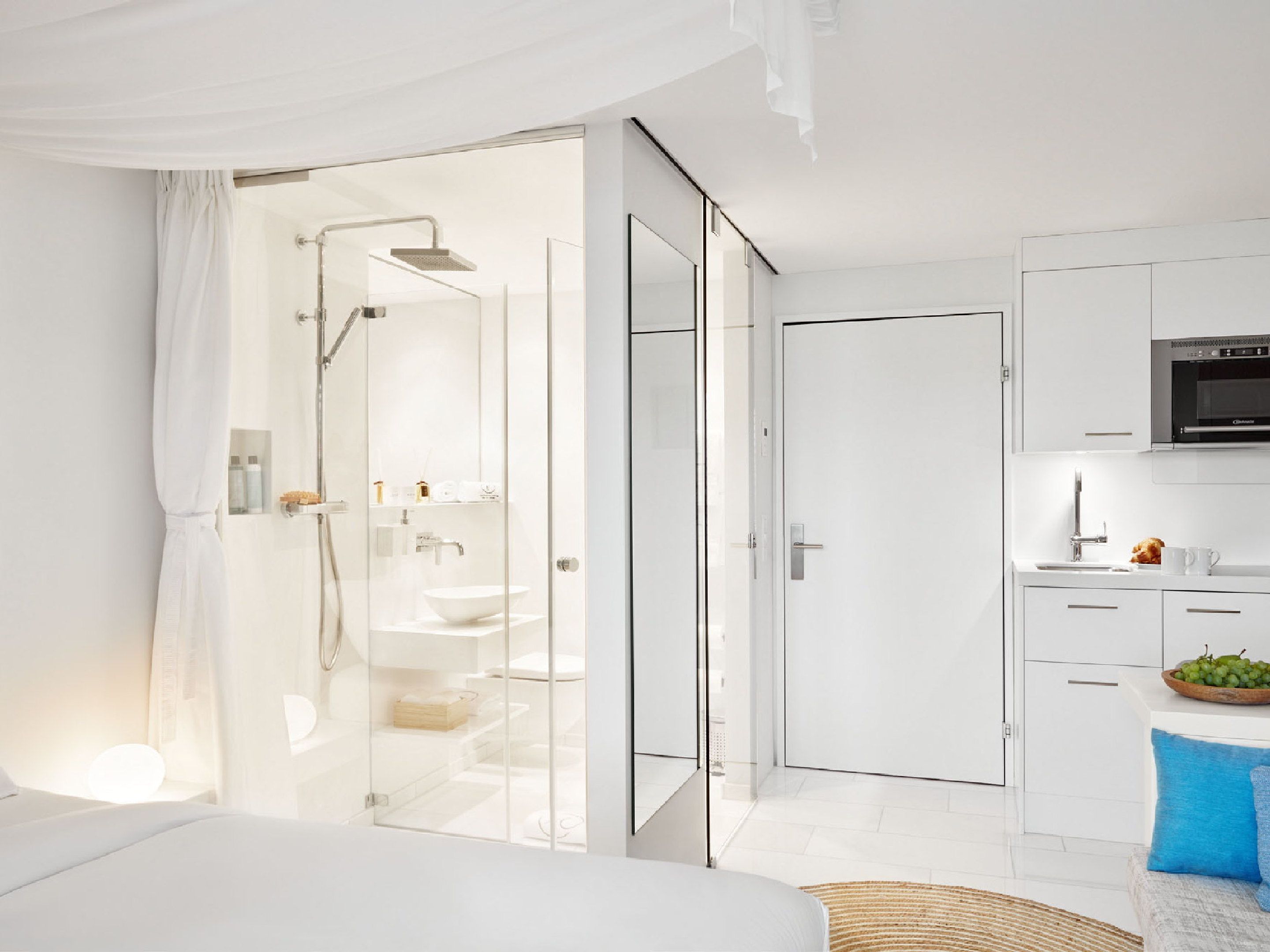 Hair dryer, towels, toilet paper