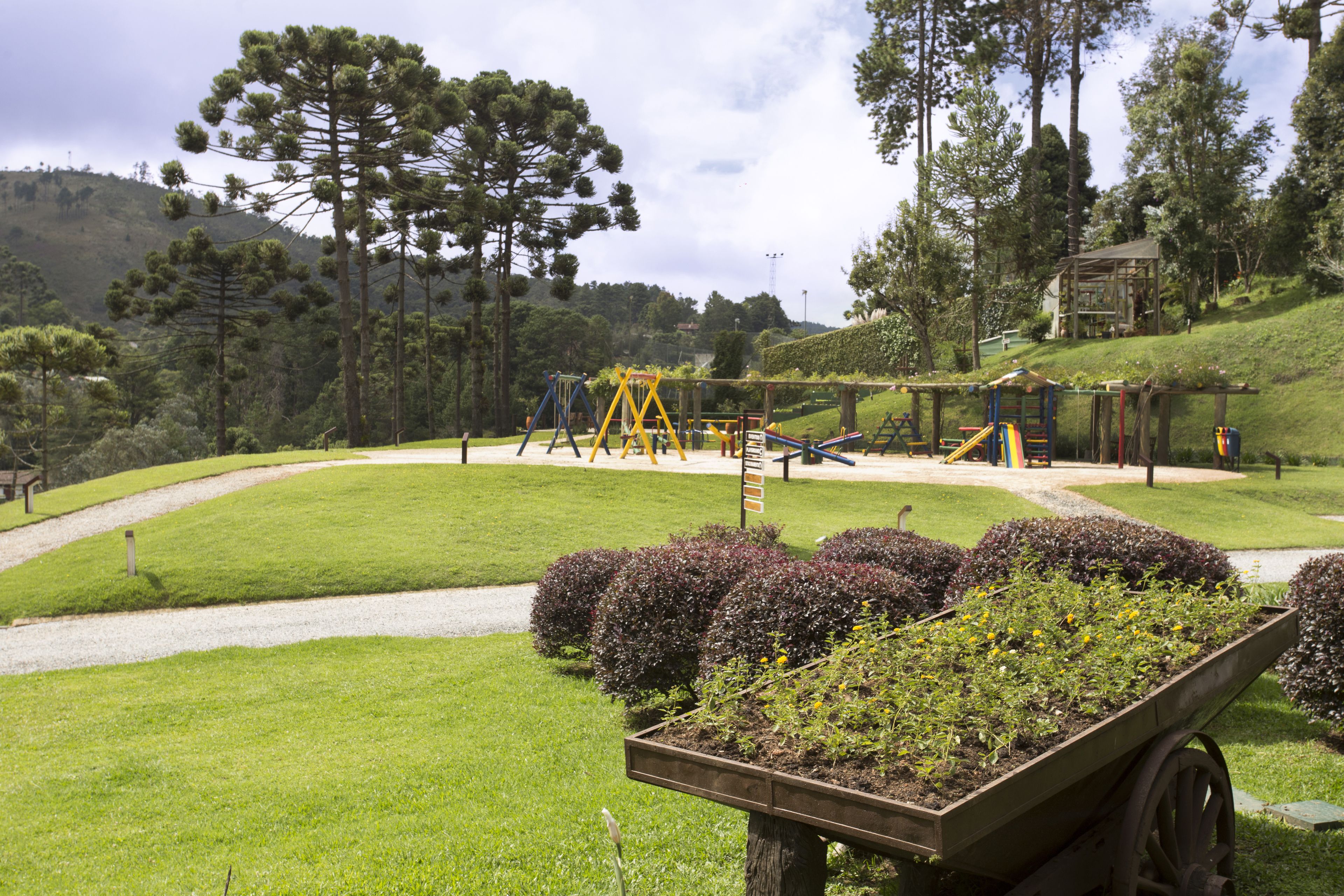 children’s play area – outdoor