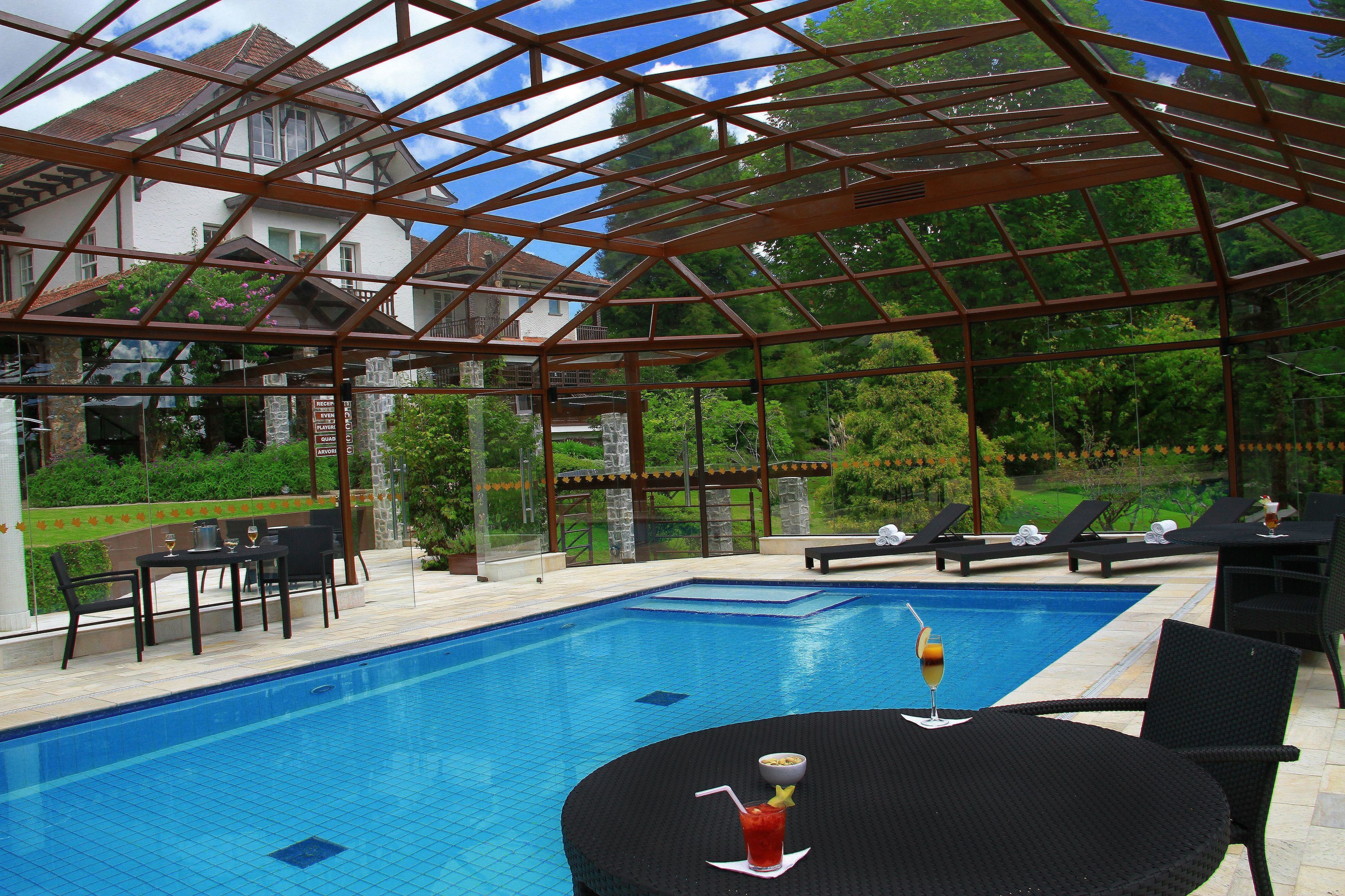 outdoor pool, pool loungers