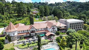 Fachada da propriedade