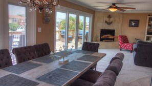 House, 4 Bedrooms (Palm Breeze) | In-room dining - Vacation Homes by Sky Run (Santa Rosa Beach)