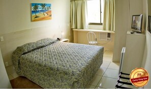 Doppelzimmer | Minibar, Zimmersafe, Schreibtisch, Bügeleisen/Bügelbrett