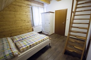 Apartamento, 2 quartos, cozinha americana | Berços grátis, Wi-Fi de cortesia, roupa de cama