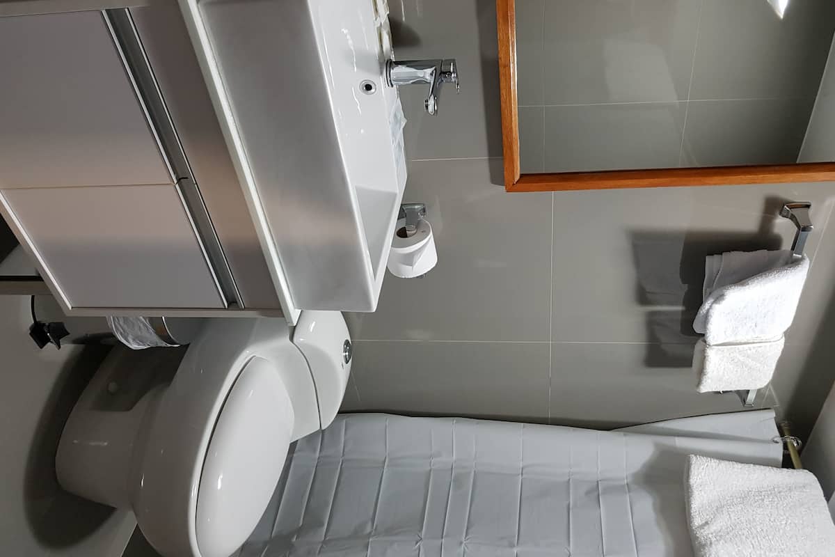 double room, balcony | bathroom | shower, free toiletries, hair dryer, towels