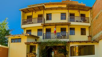 Fachada da propriedade