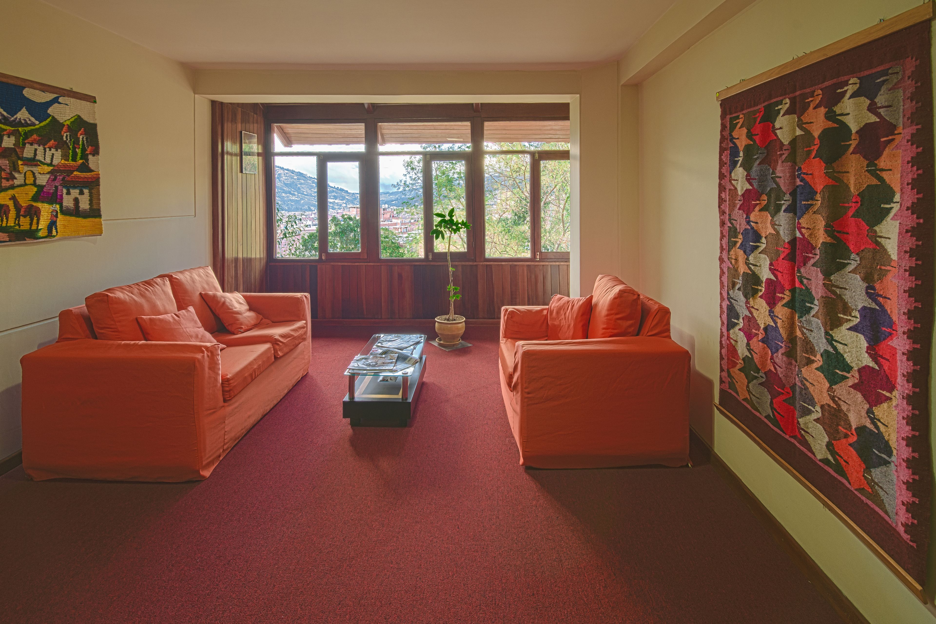 27-inch tv with cable channels