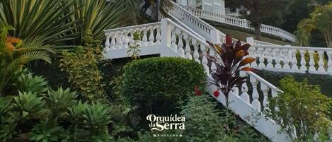 Fachada da propriedade