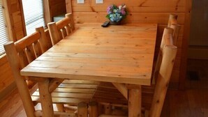In-room dining - KOA St. Augustine Beach Campground (St. Augustine)