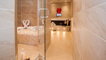 Suite (Sugar) | Bathroom