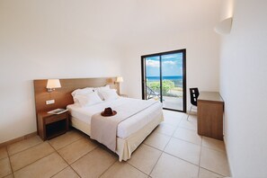 Deluxe Villa | In-room safe, desk, iron/ironing board, free WiFi