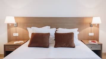 2 phòng ngủ, két bảo mật tại phòng, bàn, bàn ủi/dụng cụ ủi quần áo