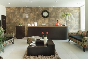 Reception - Hotel Avenida (Aguascalientes)