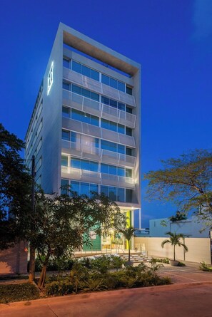 Fachada de la propiedad