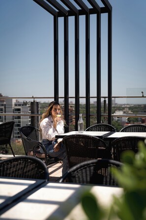 Terrace/patio - The Hub Urban Hotel (Asunción)