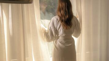 Dobbelt- eller tomannsrom – deluxe (Gold) | Sengetøy av topp kvalitet, dundyner, memory foam-senger og minibar