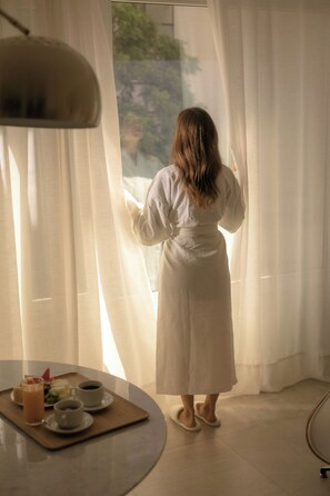 Ropa de cama de alta calidad, cubrecamas y colchones con efecto memoria 